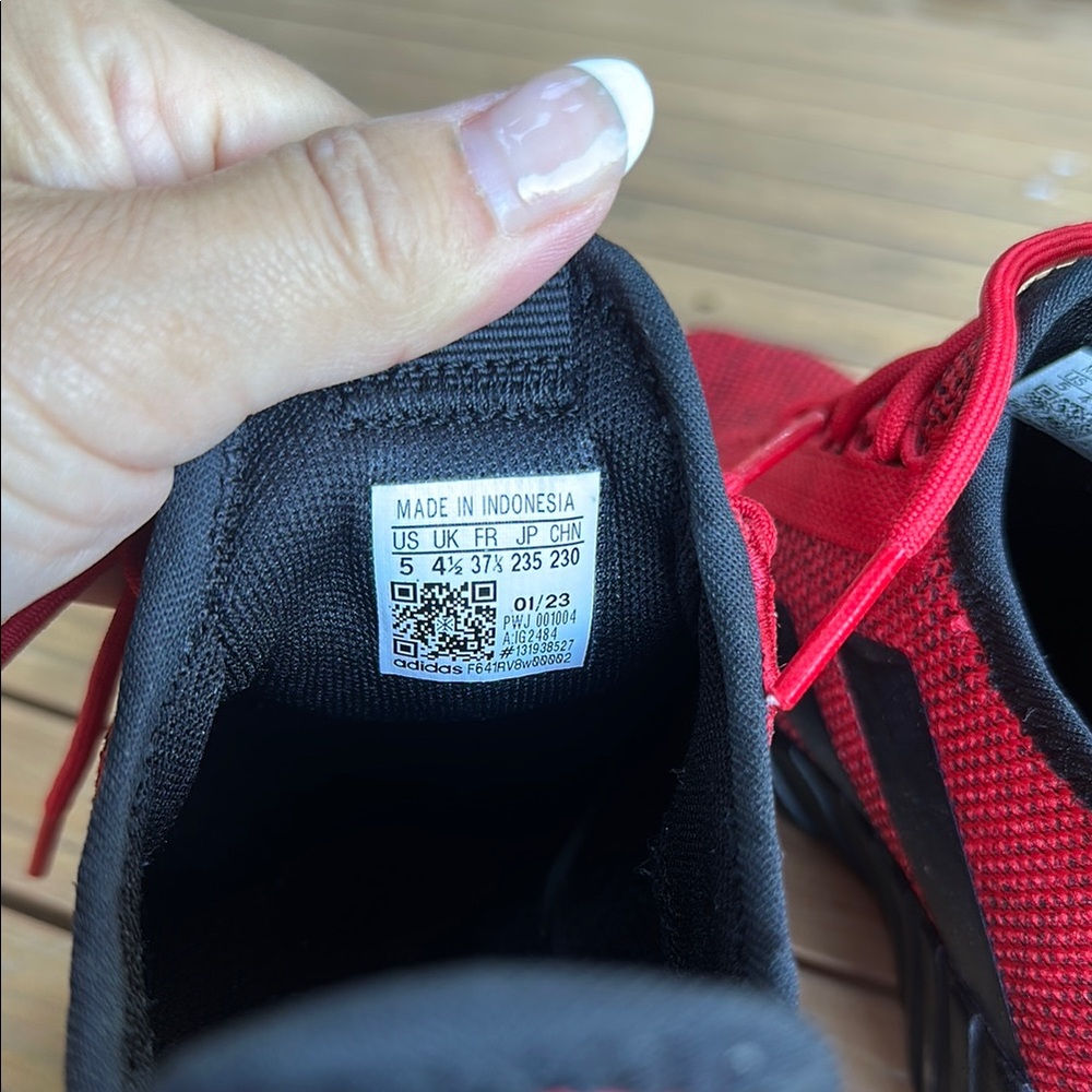 Adidas Sneaker - Picture 4 of 6